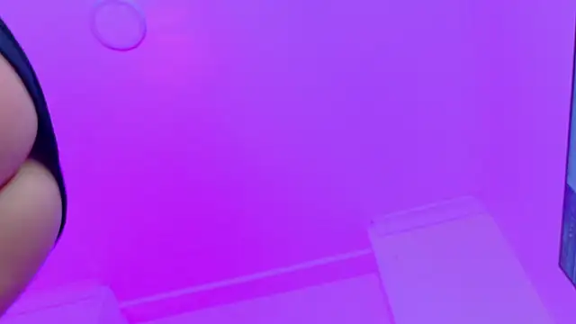 LexaDominant__ webcam