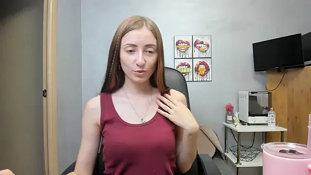 Linda_Mur live cam on StripChat