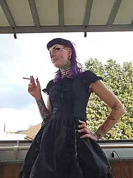 purple_coffin666 (G young) - Kerl massiert mir Füße