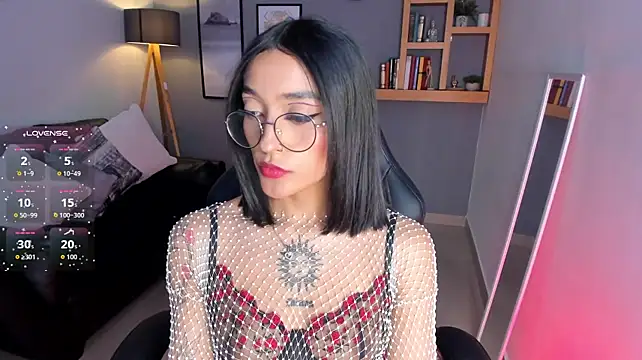 Salome_Starr_ live cam on StripChat
