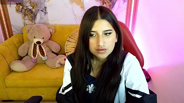 sofia_sweet_m live cam on StripChat