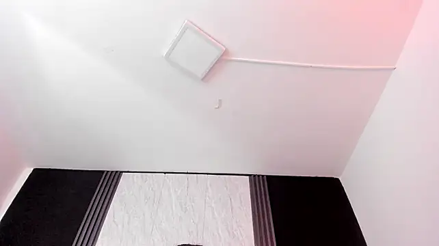 YummyDuooo webcam