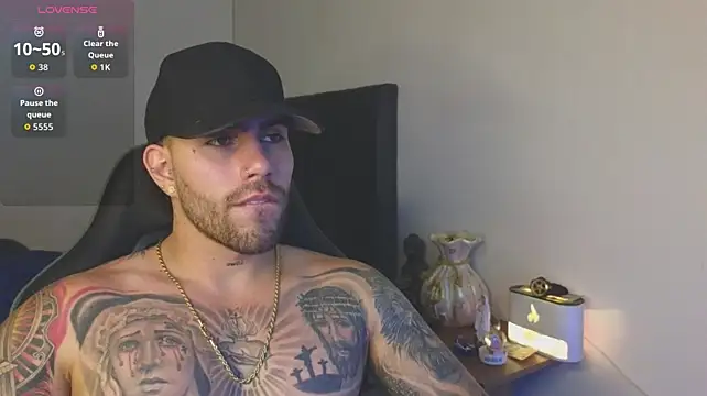 Ades_Lowe webcam