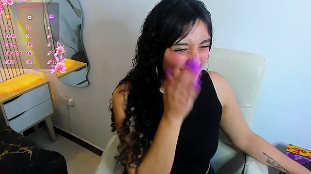 Megan_Reeves webcam