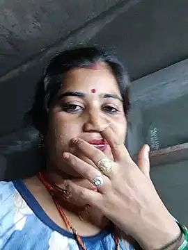 Hot_kamla