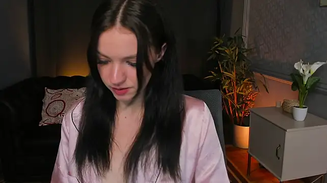 Luna_Come webcam