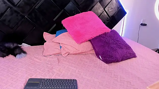 Sarah_miel webcam