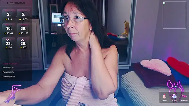 celine_faer1 (F mature) - 🌺Suck your boobs🌺
