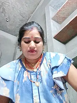 hot kamla