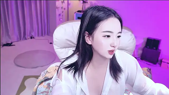 qianqianliao live sex cam