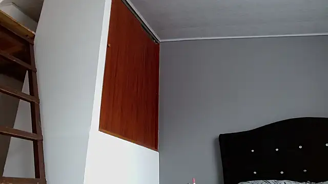 Emilia_1995 webcam