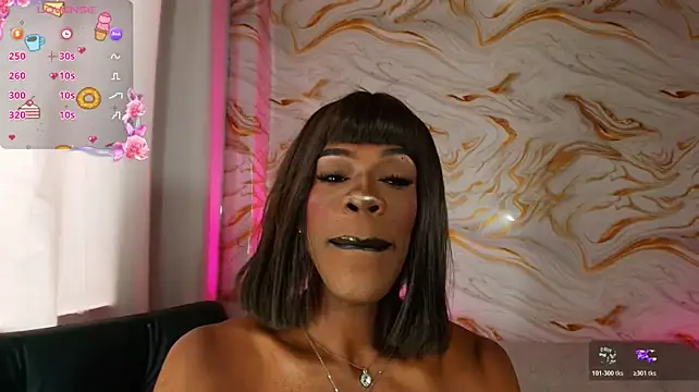 EbonyHansNight webcam