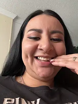 Abril_Luv live webcam