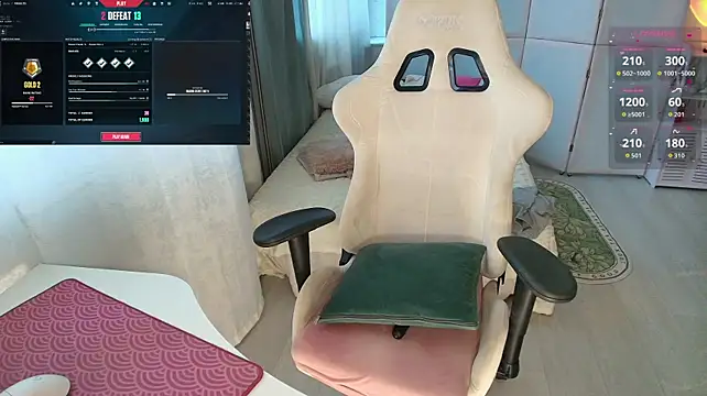 Lunar_Whisper webcam
