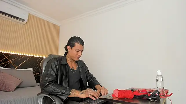 Damian_romanoff_ webcam