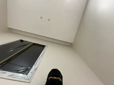 Submissive_Arab webcam