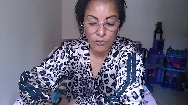 kateleyagrey webcam