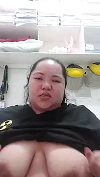 LianaCruzado webcam