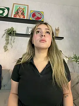 cloee rainbow1