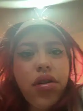 LilMoon_ live cam on StripChat