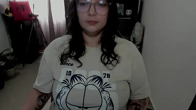 aika-dreams live cam on StripChat