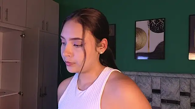 alisa_ousen webcam