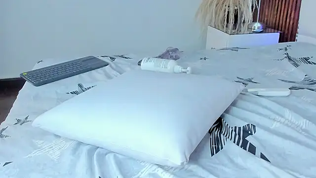 _Cherry_fox webcam