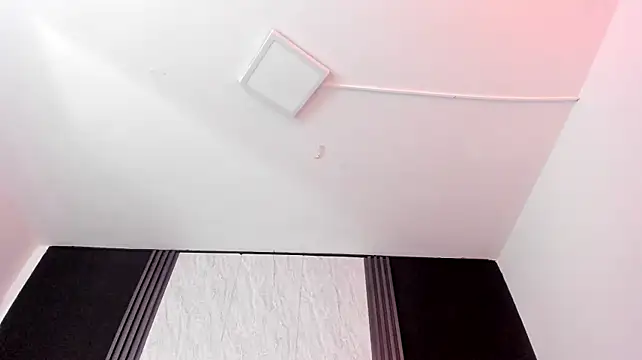 YummyDuooo webcam