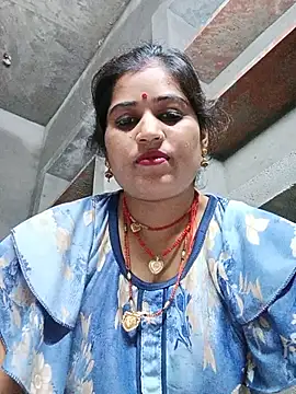 Hot_kamla