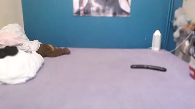 NADINNNE webcam
