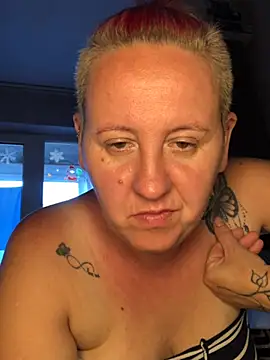 SofiaAmour webcam