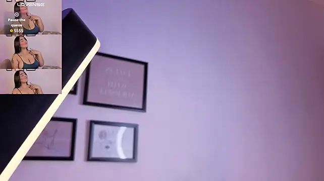 Pamela_tomas webcam