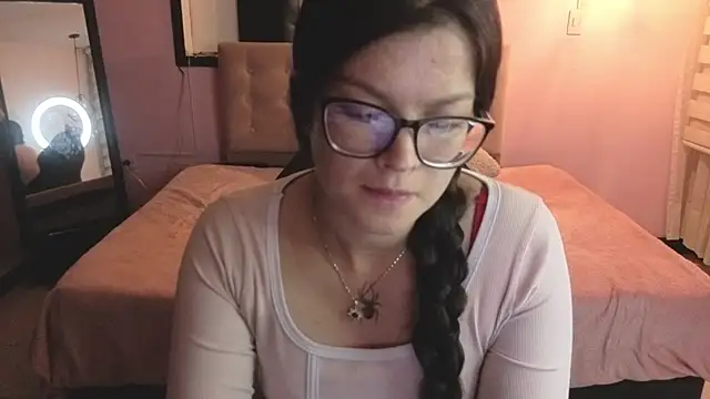 Sara_valderrama_ live webcam