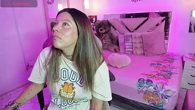 Karly_moon webcam