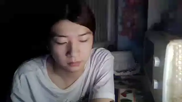CarlyJoy live cam on StripChat