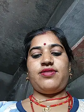 Hot_kamla