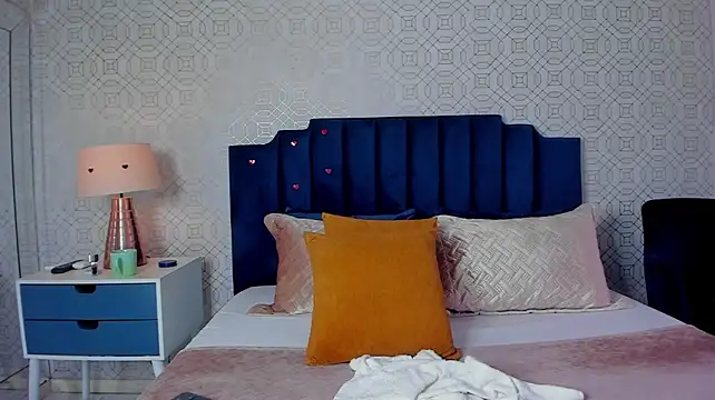 ashleythompson2025 webcam
