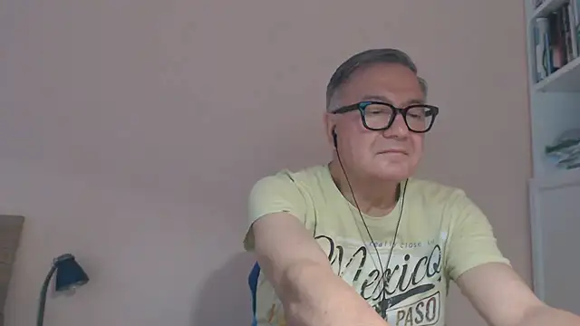 YOU6me webcam