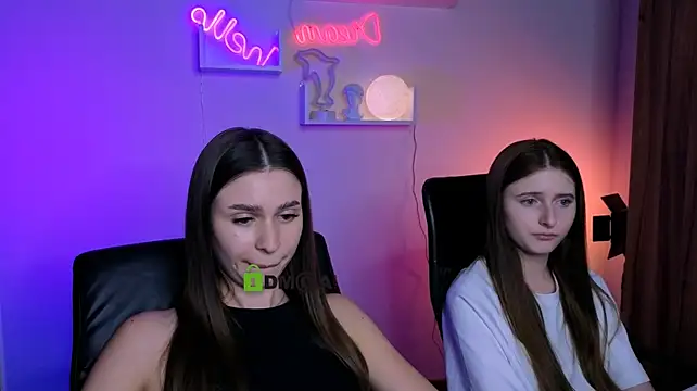 nekky_mouse webcam
