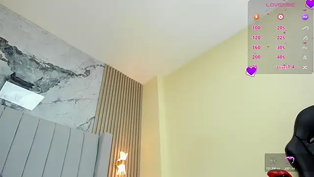 MAGIEVANS1 live cam on StripChat