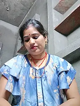 Hot_kamla