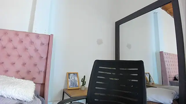 MelanyStone_ webcam