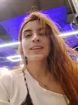 Andrea_tasty_ofc live cam on StripChat