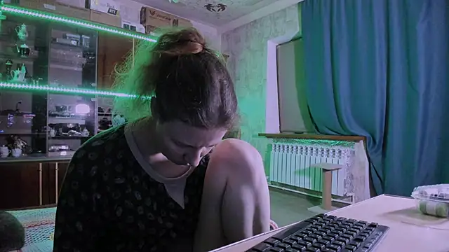 pa1e_pr1ncess live cam on StripChat