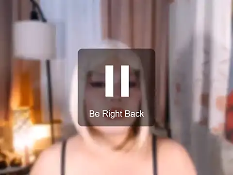 TSbrianaHugeCock webcam