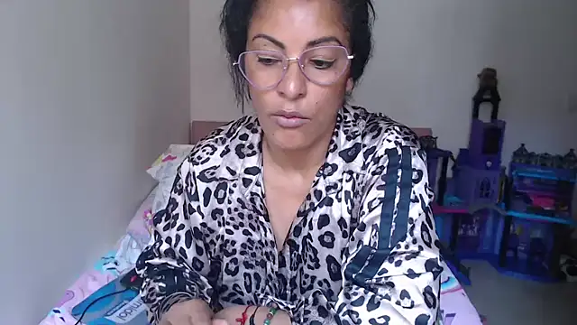 kateleyagrey webcam