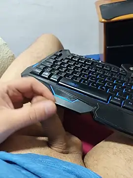 hardcap live cam on StripChat