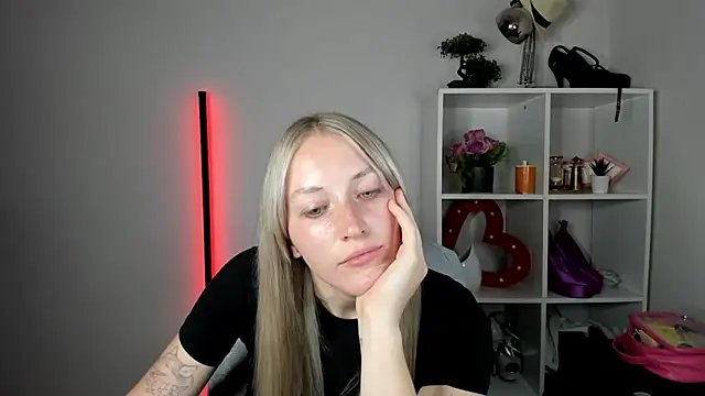 EvelynBlond