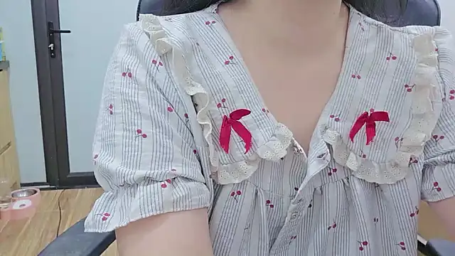 Kemmy_babe20 webcam