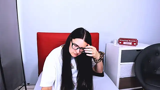 NadiaXlove live cam on StripChat